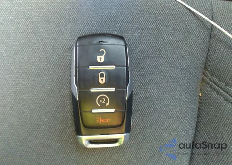 2019 Ram 1500 Big Horn/Lone Star 4X4 5'7 Box из США, поврежденный, VIN 1C6RRFFG7KN673014